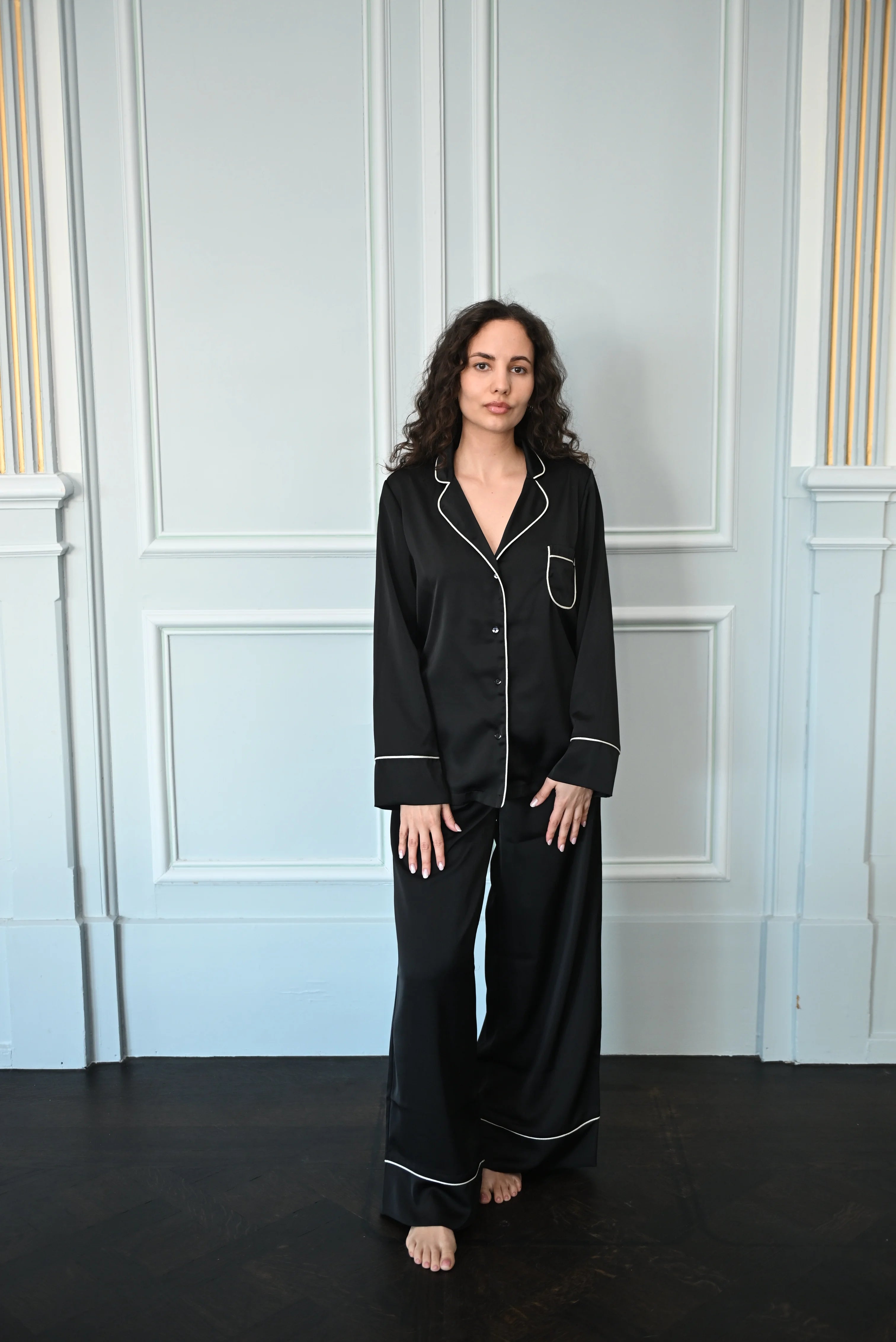 Camille Satin black Set with Piping Details